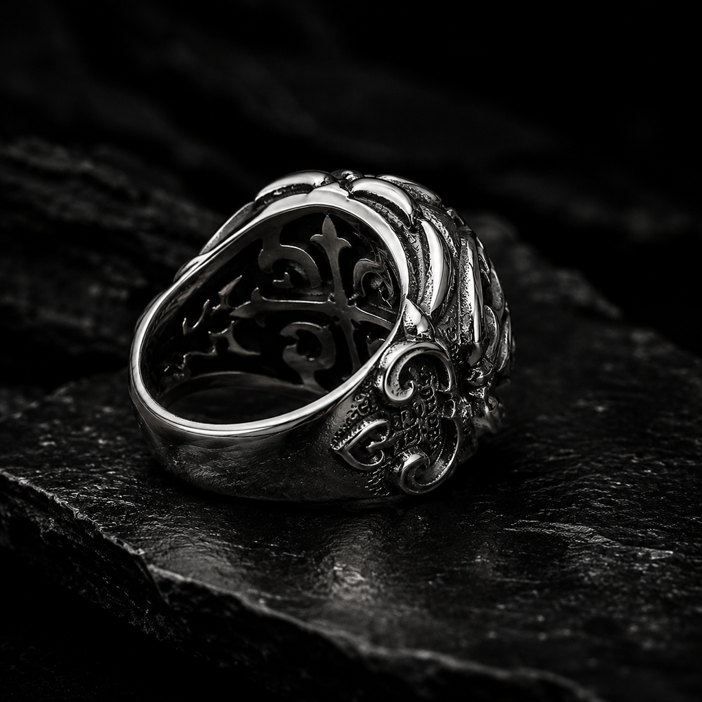 The Crowned Cross Ring
